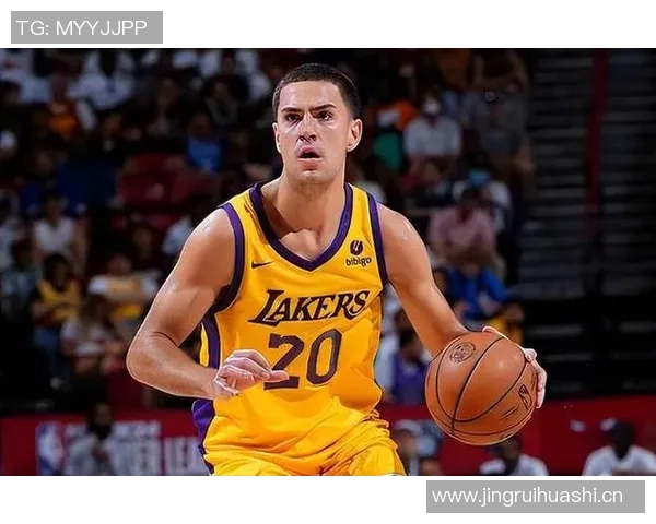 国王弃将小米切尔热火场均8.8分8.3助，防守出色三分精准